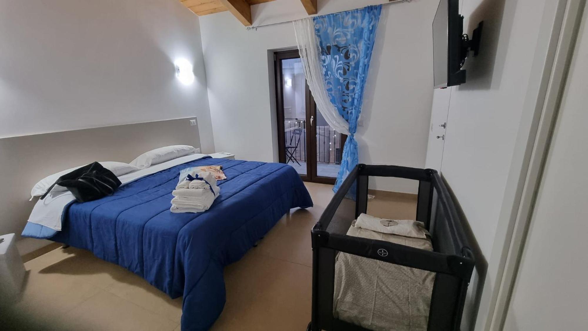 La Bella Costiera Home 산테지디오델몬테알비노 외부 사진